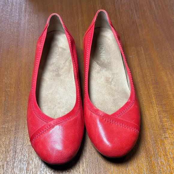Vionic Shoes - Vionic Red Women's Flats ballet slippers